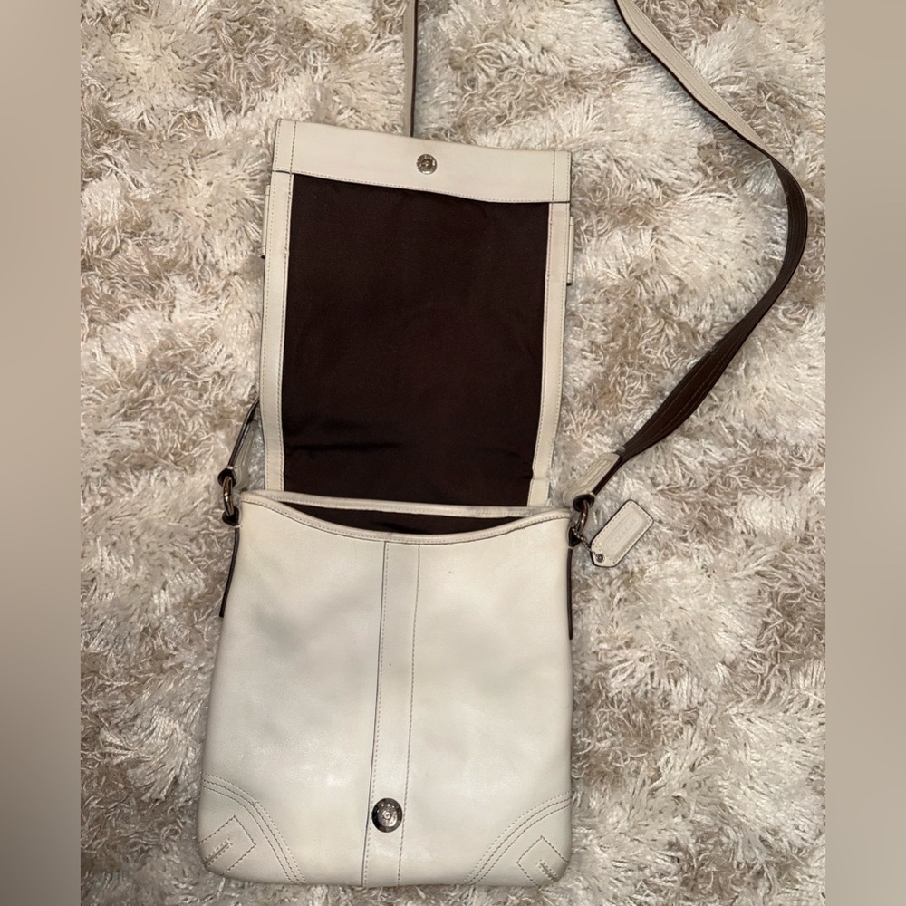 Vintage COACH Shoulder Bag - Picture 7 of 9